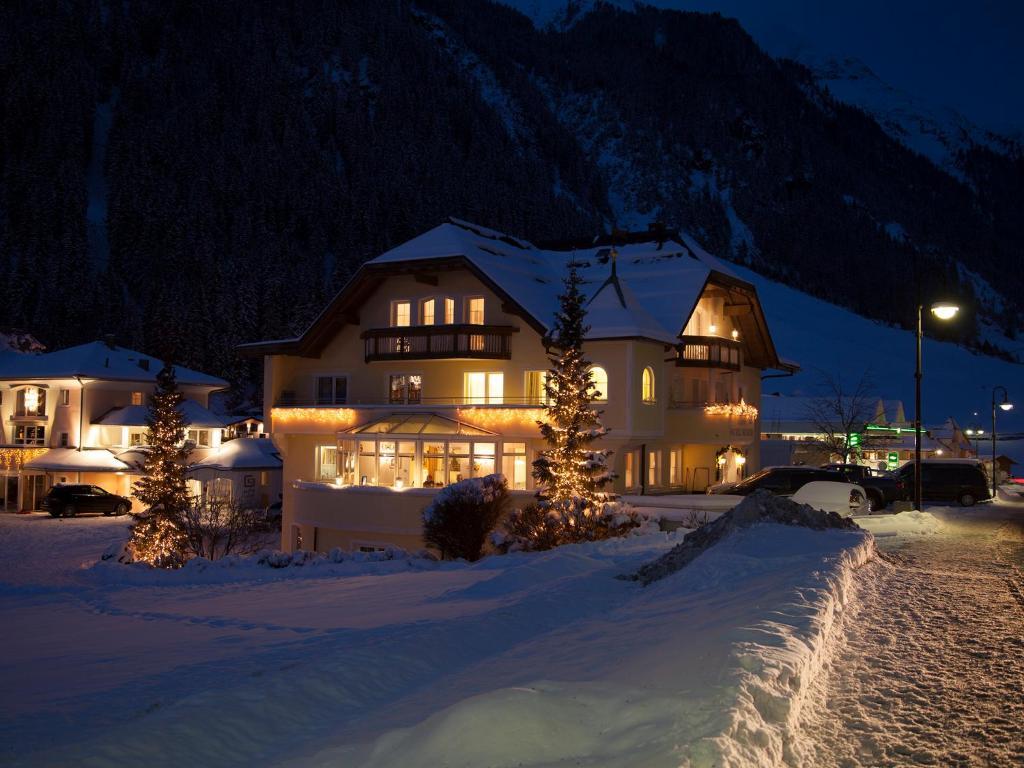 Hotel Neder Ischgl Exterior foto